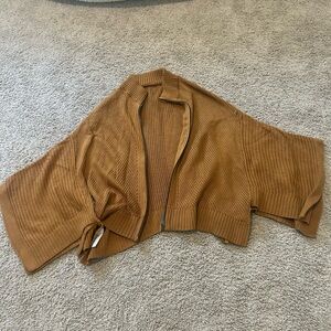 Lululemon women’s zip up yoga sweater